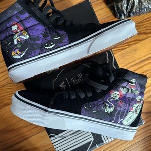The Nightmare Before Christmas Vans Glow in the Dark